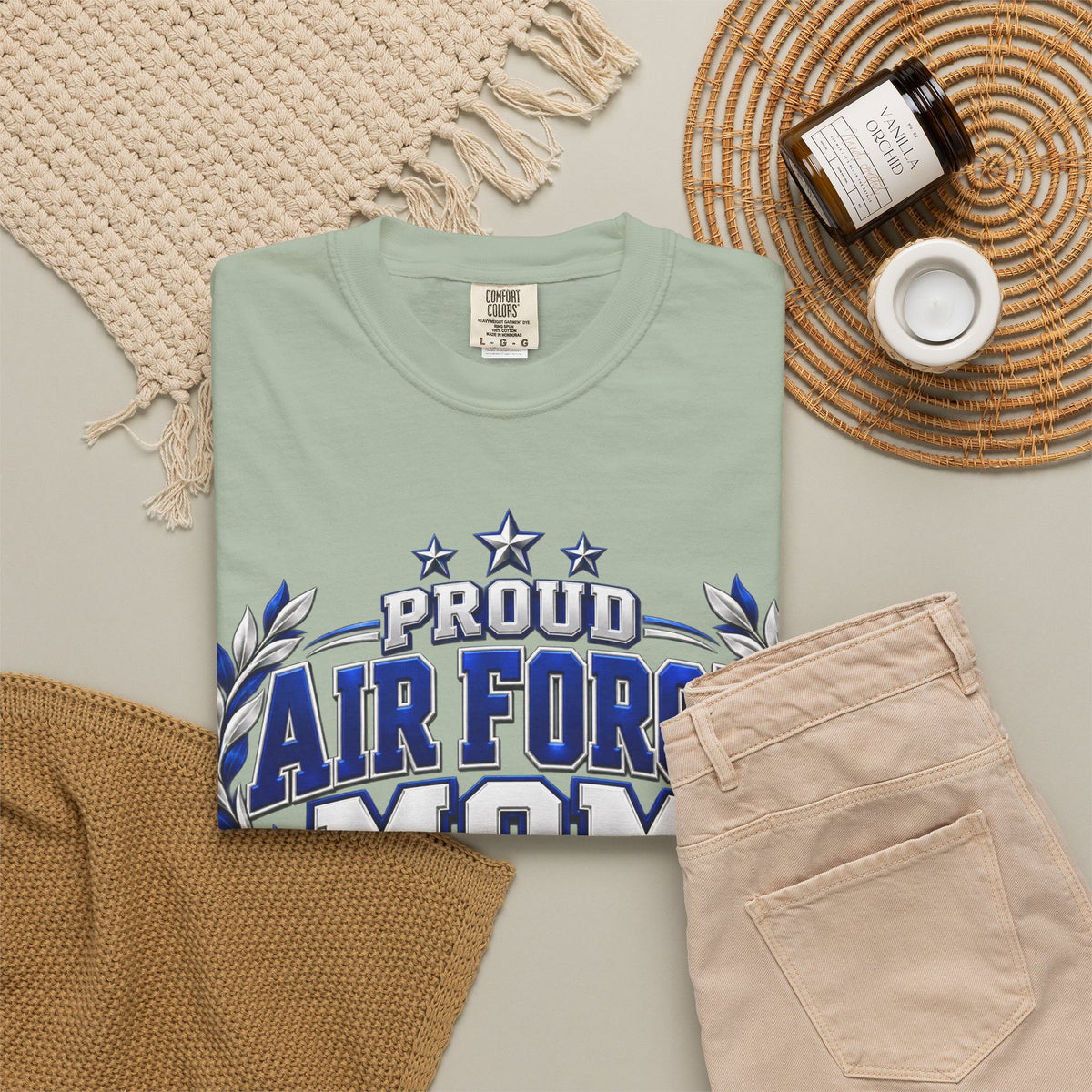 Proud Air Force Mom | Graduation Crew Tee